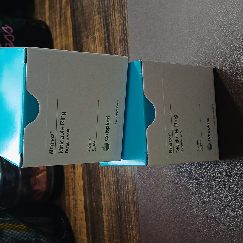 Lot 2 - Coloplast Brava Moldable Ring Trio 2 Boxes 20 rings